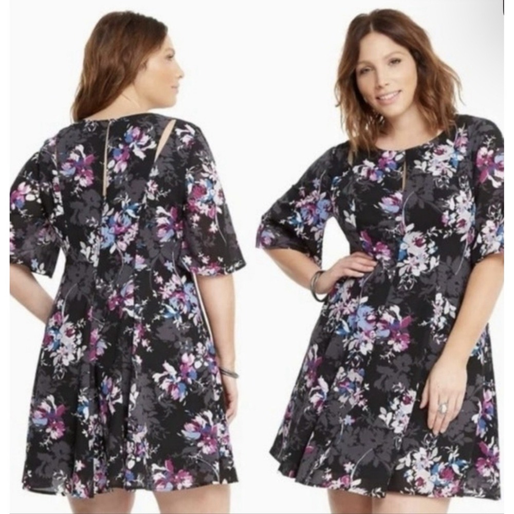 Torrid Fit & Flare Dress Womens 18 Black Pink Floral Flutter Sleeve Back Zipper